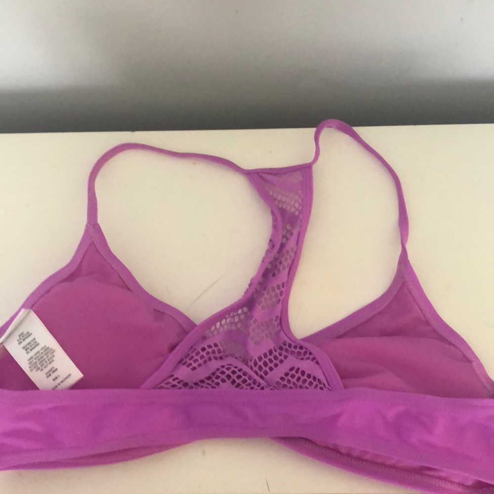 Malibu Razorback bikini top - Picture 2 of 3